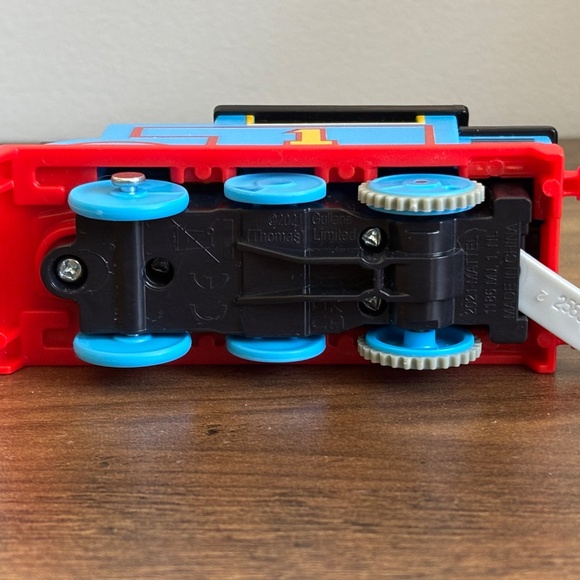 THOMAS THE TANK ENGINE TRAIN Motorized Train Mattel Gullane 2021 Moving WORKS! - Picture 9 of 11
